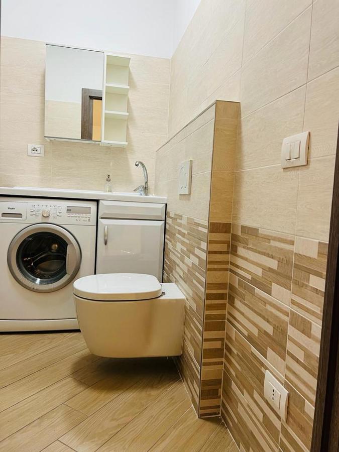 Comecasa Modern Apartment In Historical Centre Asti Eksteriør bilde